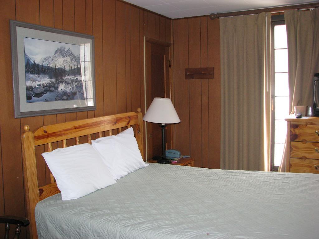 Beaver Village Lodge Winter Park Room photo