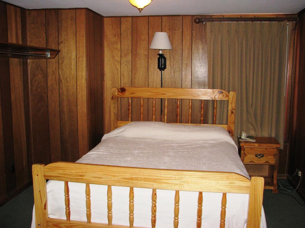 Beaver Village Lodge Winter Park Room photo